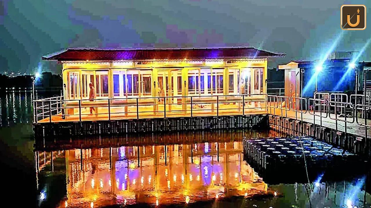 Usthadian Academy/ CM Yogi Adityanath Inaugurates UP’s First Floating Restaurant In Prayagraj | 04 jan 2023 Usthadian Academy/ CM Yogi Adityanath Inaugurates UP’s First Floating Restaurant In Prayagraj
